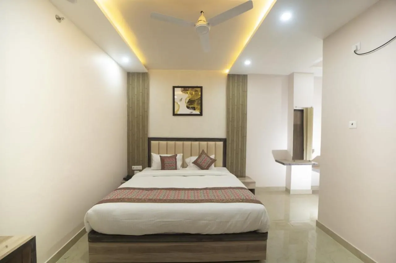 Hotel The Pearl Waranasi