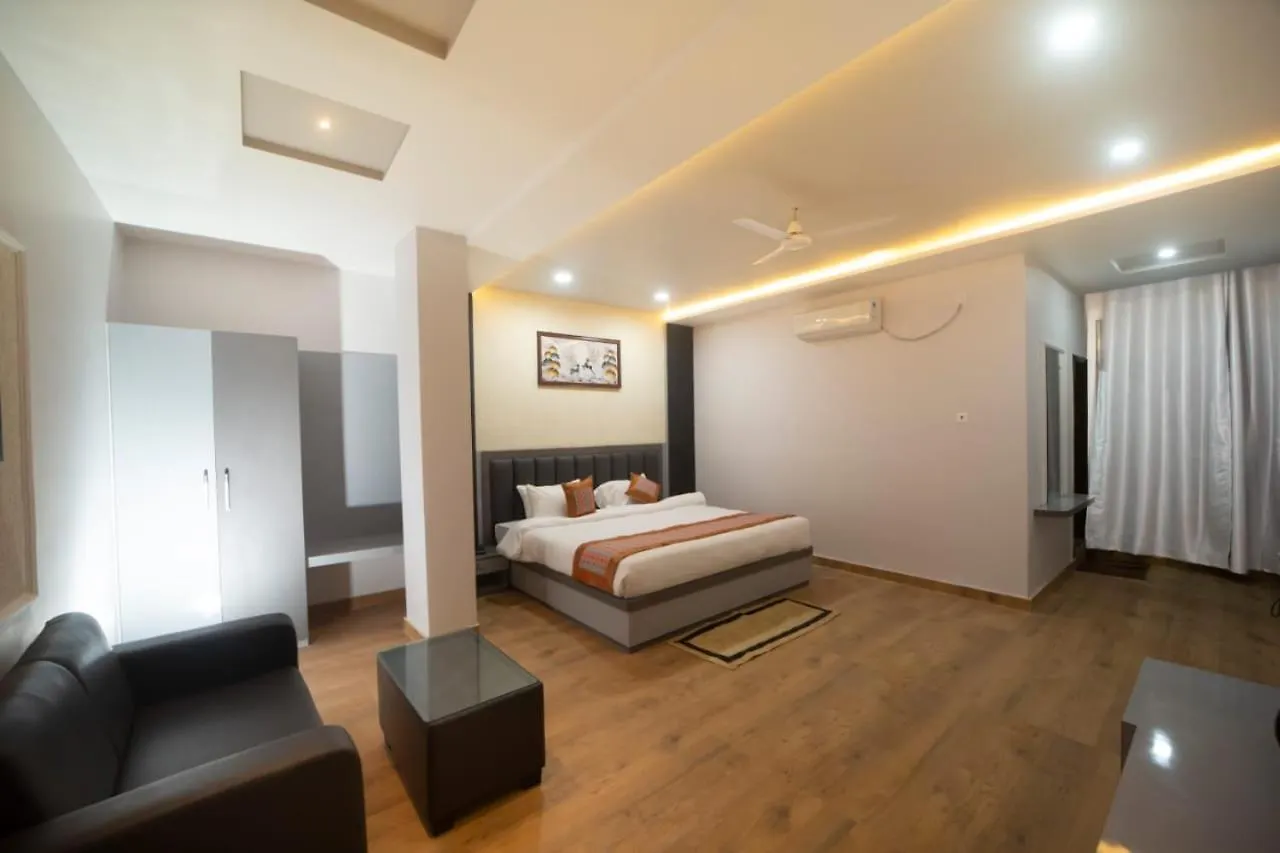 Hotel The Pearl Waranasi 3*,  Indie