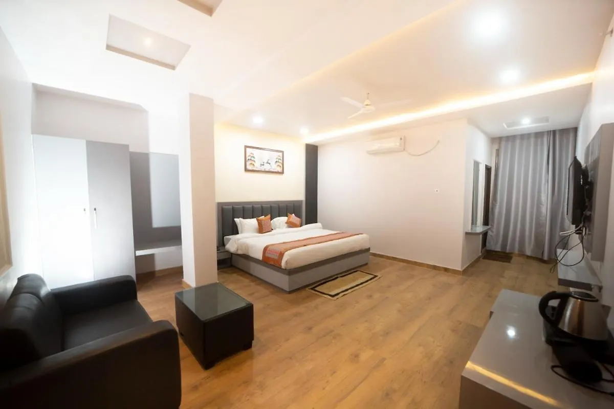 Hotel The Pearl Waranasi
