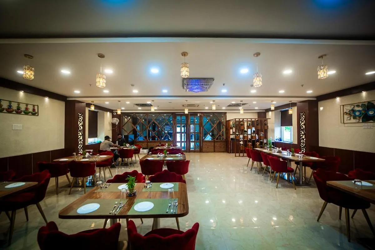 ***  Hotel The Pearl Waranasi Indie